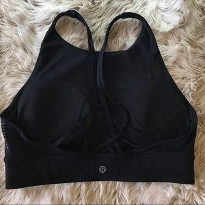 Lululemon high neck racerback black sports bra 10